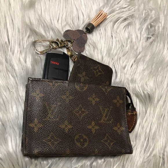 toiletry 15 lv